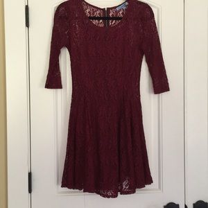 XS Lace Burgundy Dress